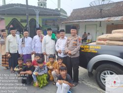 Kapolresta Magelang Sumbang Semen di Tempuran dan Secang Magelang