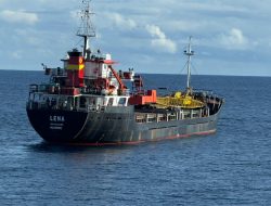 Bakamla RI Berhasil Bantu MV Lena Alami Kerusakan Kemudi di Laut Natuna Utara
