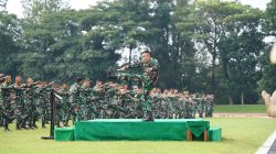 Gubernur Akmil Pimpin Senam Bersama Organik dan Taruna Untuk Menjaga Kebugaran