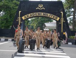 Danmentar Akmil Pimpin Pemberangkatan Cuti Taruna