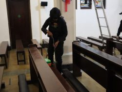 Sat Gegana Brimobda Jateng dan Samapta Polresta Magelang Laksanakan Sterilisasi Gereja