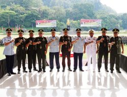 Wadan Kodiklat TNI Buka Dikma TNI di Akmil Magelang