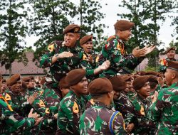 Tradisi Penyambutan Tim GSCL Akademi Militer yang Tampil Memukau di Parade Hari Republik India 2025