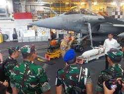 DanLanal Mataram Dampingi Menhan RI, Panglima TNI dan Kasal Kunjungi Kapal Induk Nuklir Prancis, Charles De Gaulle