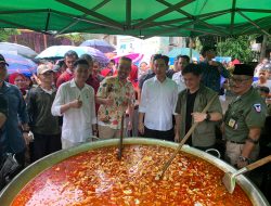 Wasekjen GibranKu Temani Mas Gibran Masak Besar Bersama Bobon Santoso dan Warga Palmerah