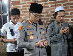 Proses Pemakaman Korban Kecelakaan Maut di Kalijambe Purworejo Didampingi Polisi