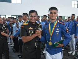Pendidikan Dasar Kecabangan Infanteri Taruna Akmil Tingkat IV TA 2025 Ditutup Oleh Danpussenif TNI AD