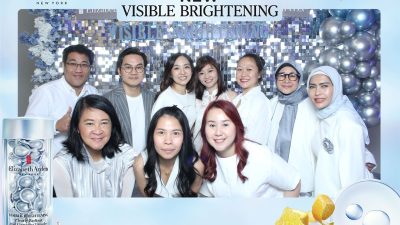 Elizabeth Arden Rilis Visible Brightening Spot Correcting Capsules