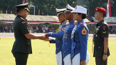 Pendidikan Taruna Akmil Tahun 2025 Ditutup Kasad, Anugerahkan Adhi Makayasa kepada Taruna Berprestasi