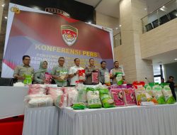 Dittipideksus Bareskrim Polri Ungkap Dugaan Pelanggaran Perlindungan Konsumen Terkait Beras Tidak Sesuai Standar Mutu