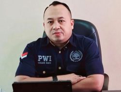 Ade Muksin(Ktua PWI Bekasi) Protes Cara Penyampaian Surat, Pemkot Dinilai Abaikan Profesi Wartawan