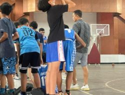 SMP Lab Tunjukkan Semangat Juang! Kalahkan NLS 79-51 di Graha Tirta