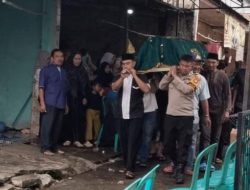 Polsek Rawalumbu Hadir Sampaikan Belasungkawa kepada Keluarga Tokoh Bojong Menten