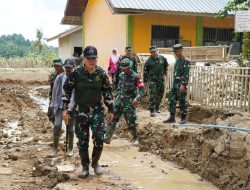Gubernur Akmil Kunjungi Taruna Akmil Satgastar Latsitardanus XLVI di Tamiang