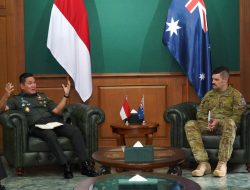 Mayjend TNI Rano Tilaar Terima Courtesy Call Atase Darat Australia