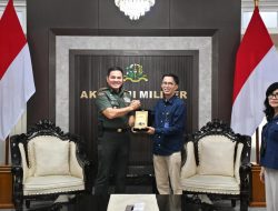 Mayjend Rano Tilaar Terima Audiensi Dirut PT LEN Industri (Persero)