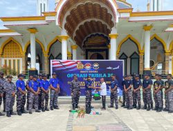 Aksi Nyata Satgas Trisila 2026 Gelar Karya Bakti di Kaimana: TNI AL Bersihkan Fasum dan Pererat Kedekatan Dengan Warga