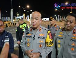 Irjen Pol Hengki Pantau Dermaga Merak Pastikan Arus Mudik Aman dan Lancar, Dermaga Merak Lengang
