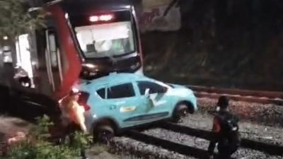 Insiden KA Argo Bromo Anggrek VS Commuterline di Bekasi