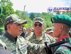 Jenderal TNI Tandyo Budi R Dampingi Menhan RI Tinjau Kesiapan Yonif TP 805/KSW di Papua Barat