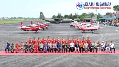 Warga Banua Antusias Padati Apron Sambut Open Base Jupiter Aerobatic Team di Lanud Sjamsudin Noor