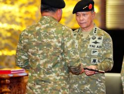 Mabes TNI Gelar Sertijab Dansesko TNI dan Pangkogabwilhan II, Perkuat Regenerasi Kepemimpinan