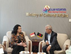 Dubes RI Dhaka Bahas Penguatan Kerja Sama Budaya dengan Menteri Kebudayaan Bangladesh 