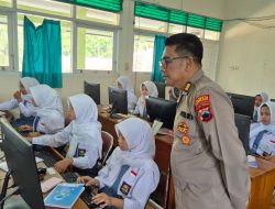 Polresta Magelang Bekali 120 Pelajar SMA N 1 Kota Mungkid dengan Literasi dan Keterampilan AI