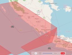 Erupsi Anak Krakatau Sebarkan Abu Hingga ke Jakarta, BMKG Minta Warga Tetap Waspada