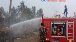 Satgas Darat Lanud Sjamsudin Noor Perkuat Pembasahan Lahan Gambut 