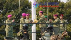 Panglima TNI Serahkan Ranpur AAV M-35 Kepada TNI Angkatan Laut