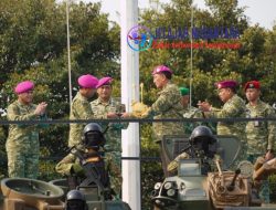 Panglima TNI Serahkan Ranpur AAV M-35 Kepada TNI Angkatan Laut
